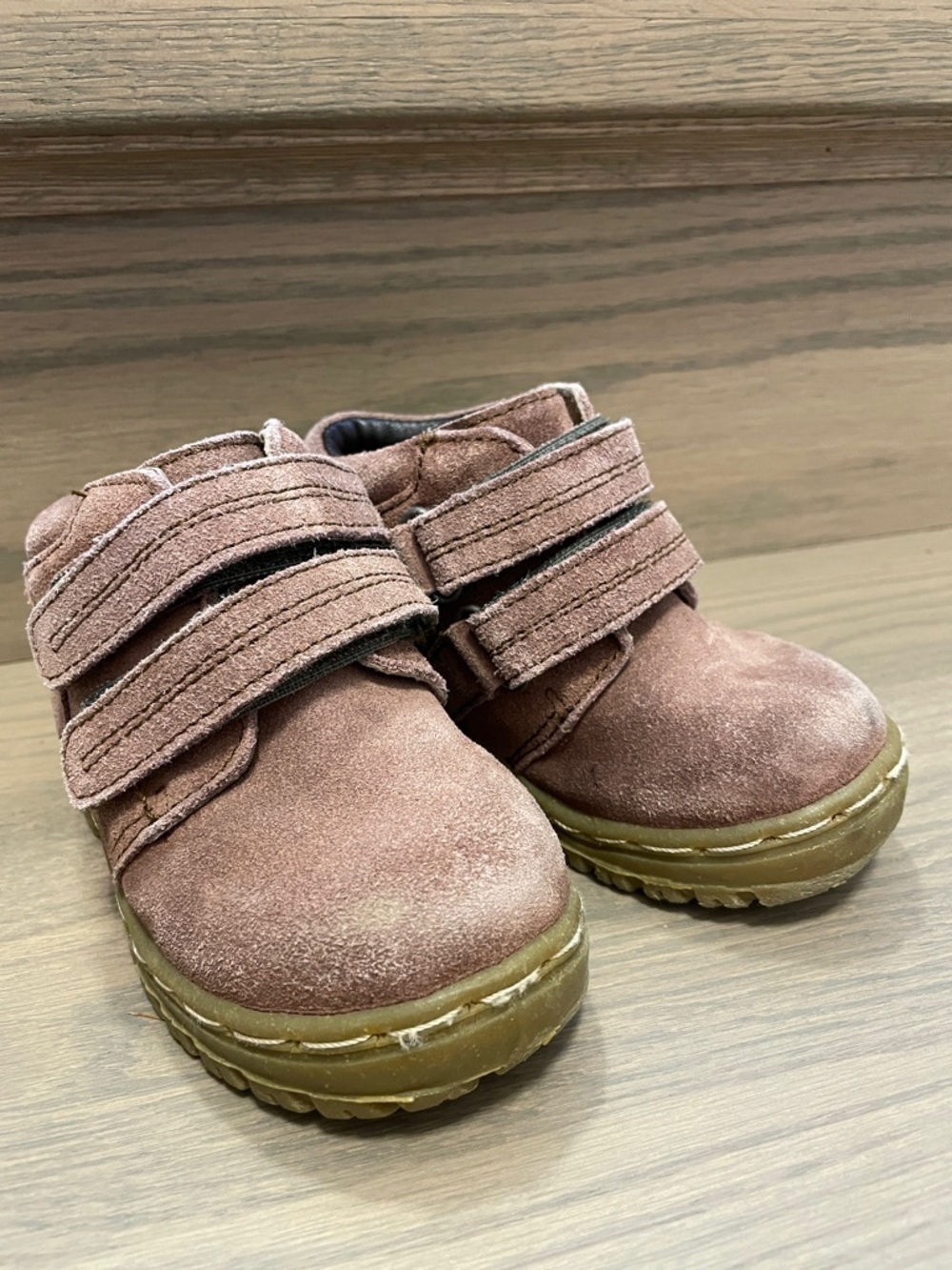 Toddler Suede Velcro dual loop Shoes in brown